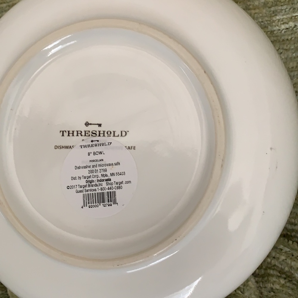 Porcelain White Round Serving Tray & Bowl Set - Picture 11 of 12